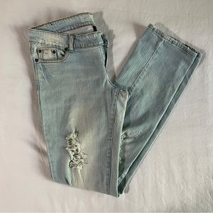 Ripped Distressed Light Wash Jeans
